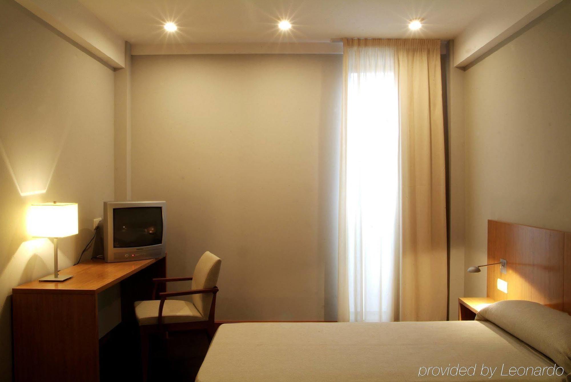 As Hoteles Ponferrada Columbrianos Luaran gambar